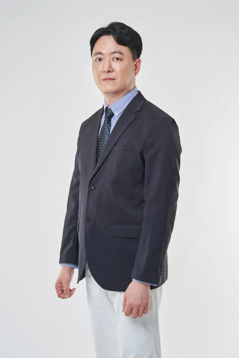 WELLS Clinic, a dermatology clinic in Apgujeong, Seoul