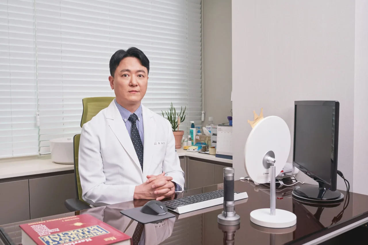 WELLS Clinic dermatology practice in Apgujeong, Seoul