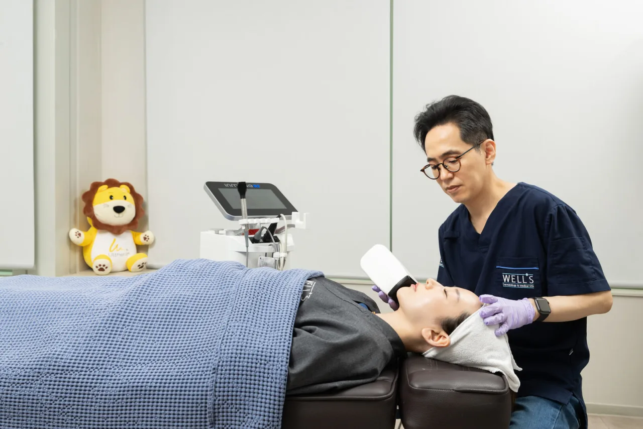 WELLS Clinic in Apgujeong, Seoul, a dermatology clinic offering Korean scar removal
