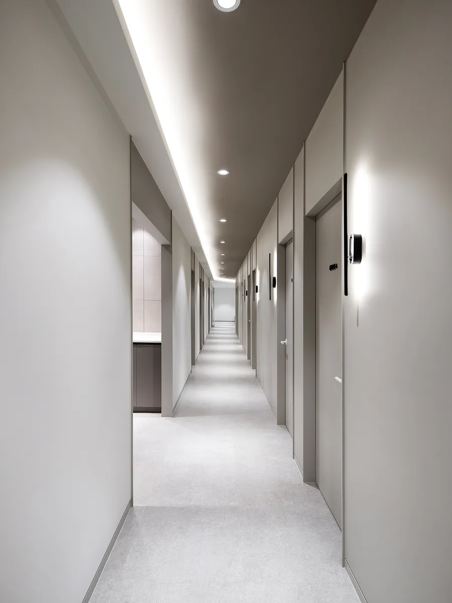 Corridor to treatment rooms at WELLS Clinic Apgujeong, used for laser hair removal Seoul appointments